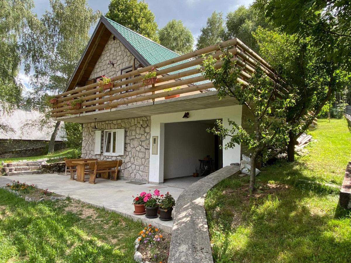 SanMari_forest Ledenice Exterior foto